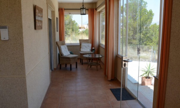 Sprzedaż - Willa wolnostojąca -
Macisvenda