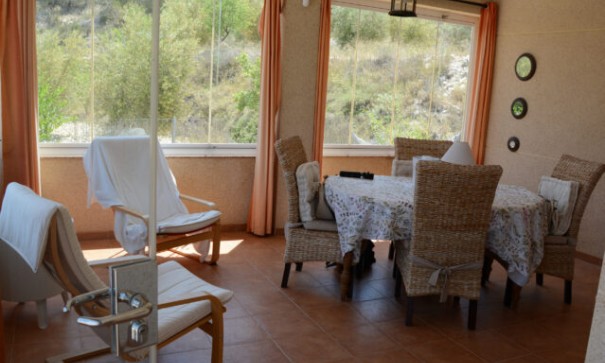 Sprzedaż - Willa wolnostojąca -
Macisvenda