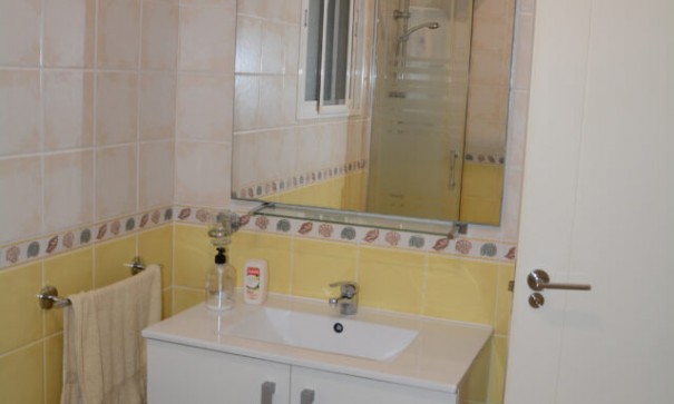 Sprzedaż - Willa wolnostojąca -
Macisvenda