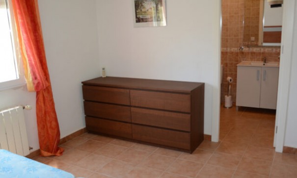 Sprzedaż - Willa wolnostojąca -
Macisvenda