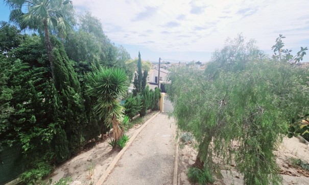 Sale - Detached Villa -
Torrevieja - Los Balcones - Los Altos del Edén