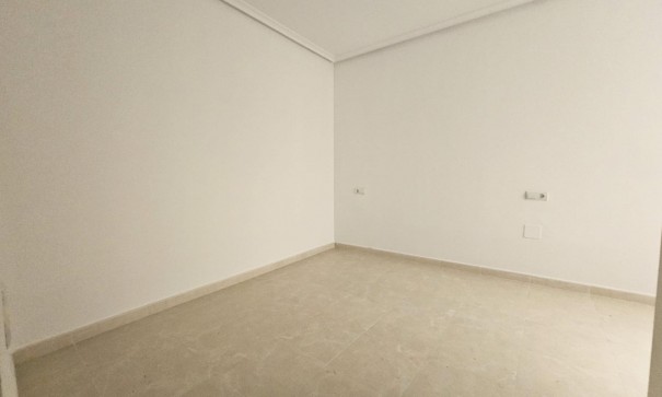 Videresalg - Lejlighed lejlighed -
Torrevieja - torrevieja