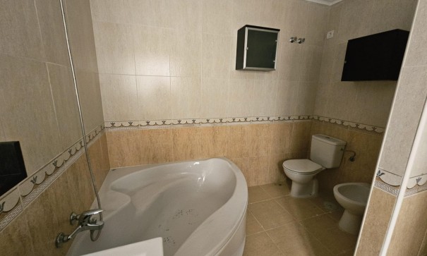 Videresalg - Lejlighed lejlighed -
Torrevieja - torrevieja