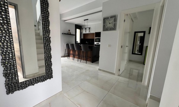 Sale - Detached Villa -
Orihuela Costa - Lomas de Cabo Roig