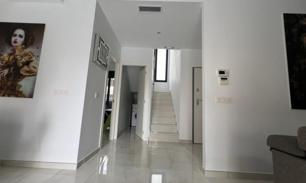 Sale - Detached Villa -
Orihuela Costa - Lomas de Cabo Roig