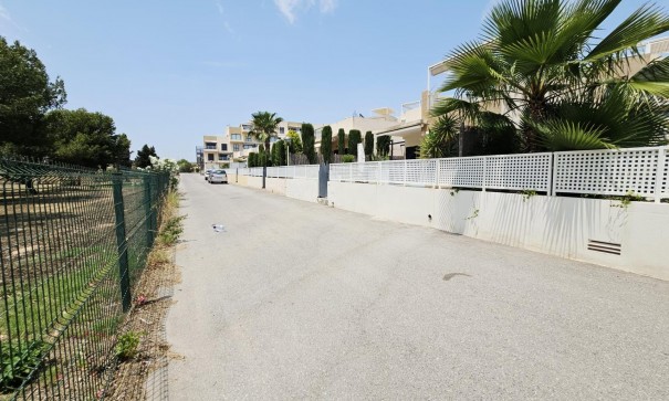 Sale - Detached Villa -
Orihuela Costa - La Regia