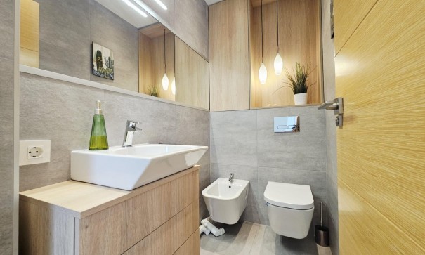 Sale - Detached Villa -
Orihuela Costa - La Regia