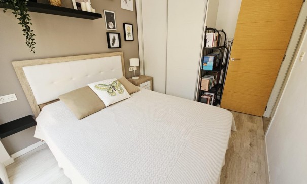 Sale - Detached Villa -
Orihuela Costa - La Regia