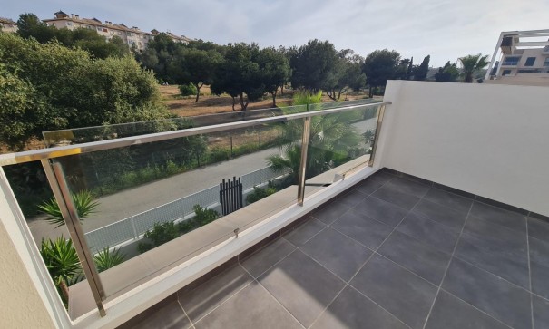 Sale - Detached Villa -
Orihuela Costa - La Regia