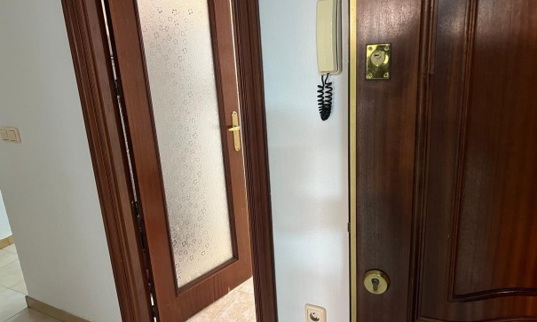 Sale - Apartment Flat -
Torrevieja - Playa del cura