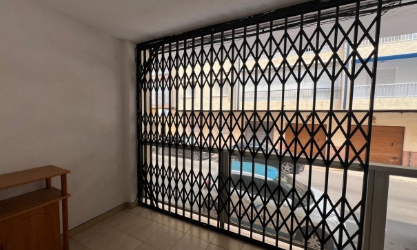 Sale - Apartment Flat -
Torrevieja - Playa del cura