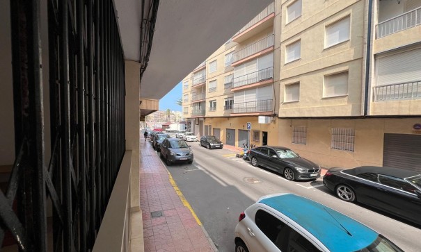 Sale - Apartment Flat -
Torrevieja - Playa del cura