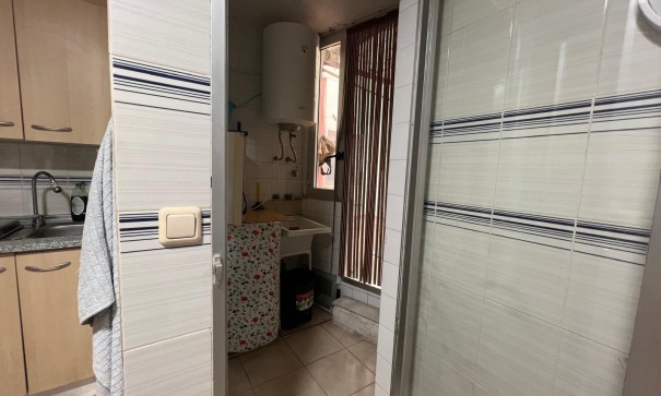 Sale - Apartment Flat -
Torrevieja - Playa del cura
