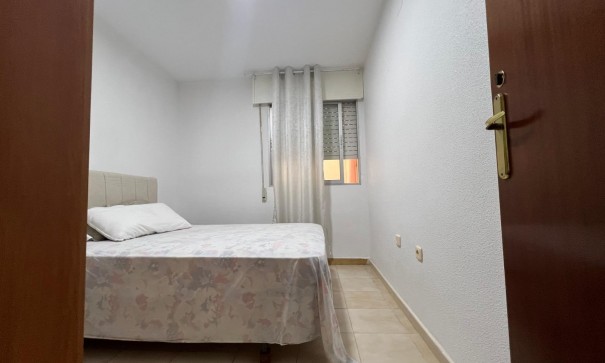 Sale - Apartment Flat -
Torrevieja - Playa del cura