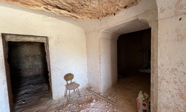 Herverkoop - Perceel Grond -
Barbarroja