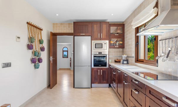 Sale - Finca Country Property -
Torremendo