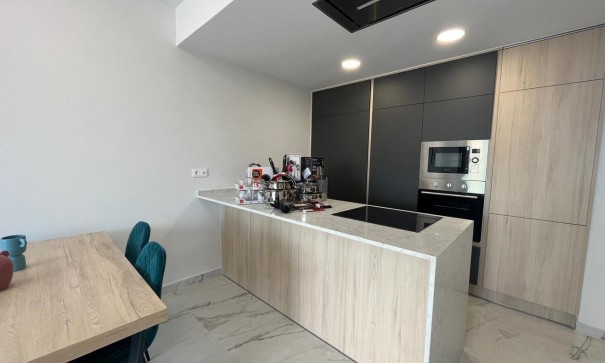 Resale - Wohnung Appartement -
Torrevieja