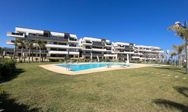 Resale - Wohnung Appartement -
Torrevieja
