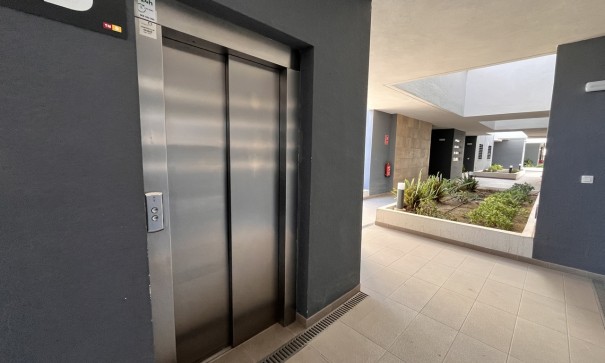 Venta - Apartamento piso -
Torrevieja