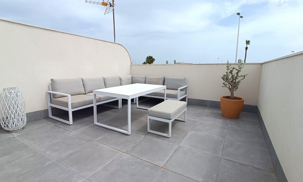 Resale - Doppelhaushälfte -
La Zenia - 03189