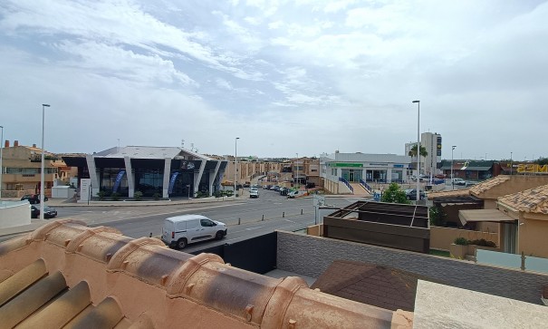 Resale - Doppelhaushälfte -
La Zenia - 03189