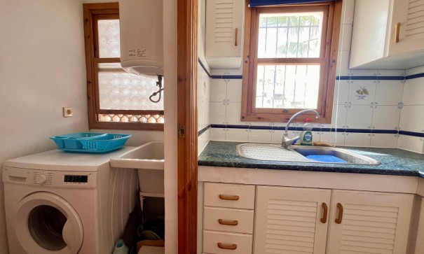 Sale - Apartment Flat -
Villamartín