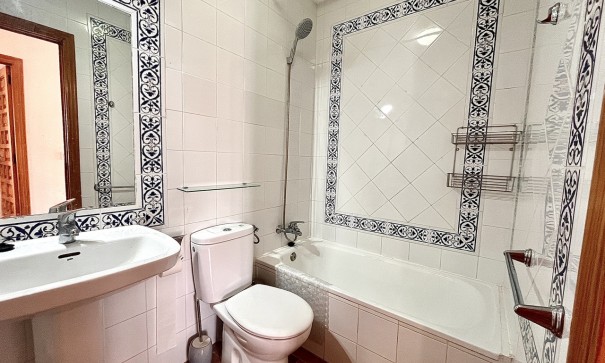 Sale - Apartment Flat -
Villamartín