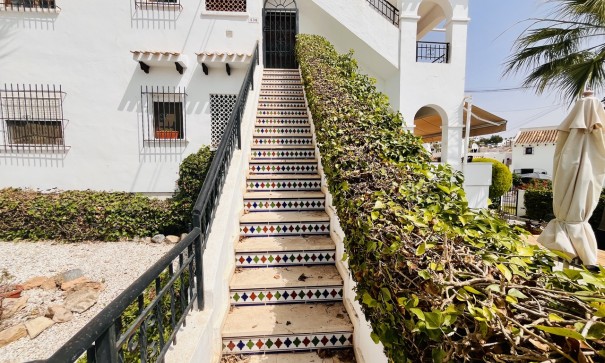 Sale - Apartment Flat -
Villamartín