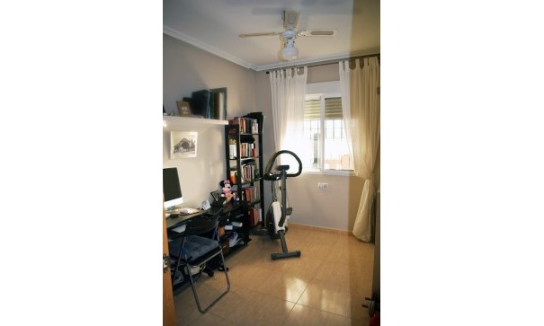 Sale - Town house -
Torrevieja - Torrevieja Alicante