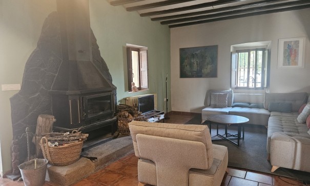 Resale - Finca Landgut -
Alcoy