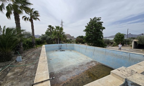 Revente - Projet d'investissement -
SAX