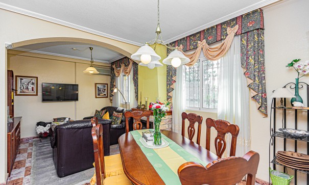 Resale - Freistehende Villa -
La Zenia - Villas San Jose