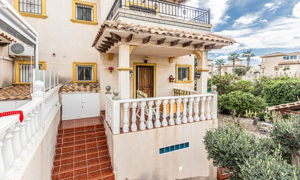 Resale - Freistehende Villa -
La Zenia - Villas San Jose