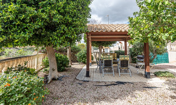 Resale - Freistehende Villa -
La Zenia - Villas San Jose