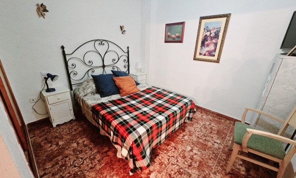 Återförsäljning - Lägenhet lägenhet -
Torrevieja - Estacion de autobuses