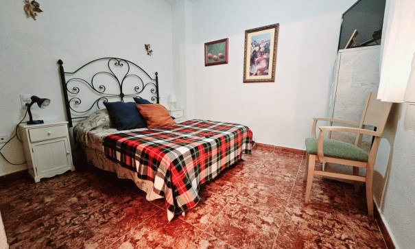 Återförsäljning - Lägenhet lägenhet -
Torrevieja - Estacion de autobuses