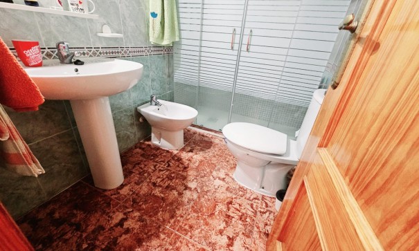 Återförsäljning - Lägenhet lägenhet -
Torrevieja - Estacion de autobuses