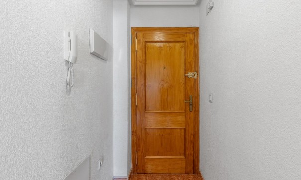 Revente - Appartement -
Torrevieja - Estacion de autobuses