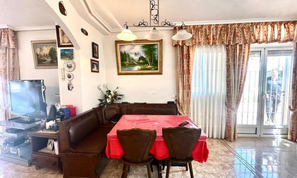 Sale - Apartment Flat -
Torrevieja - Playa del cura