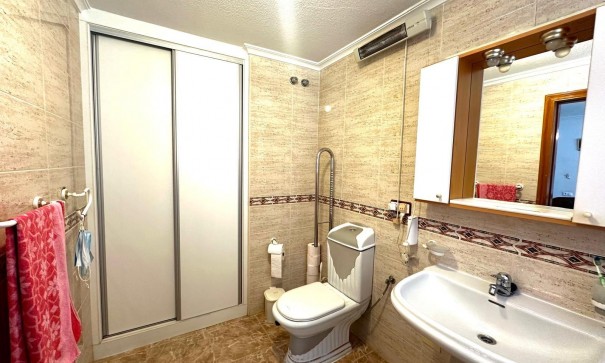 Sale - Apartment Flat -
Torrevieja - Playa del cura