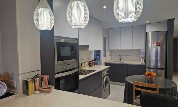 Revente - Appartement -
Torrevieja