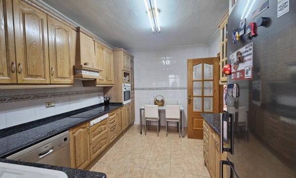 Sale - Town house -
Rojales - Pueblo