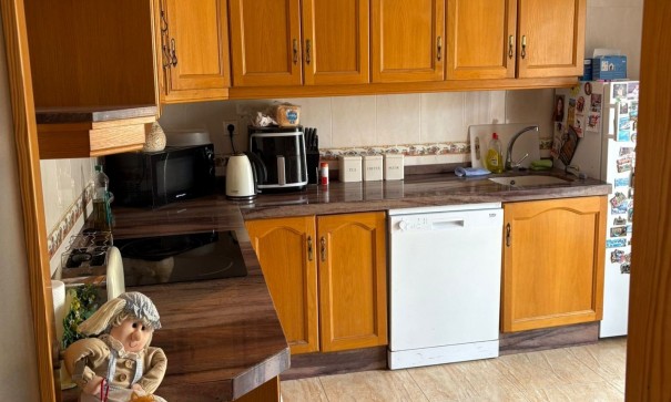 Resale - Stadthaus -
Pinoso