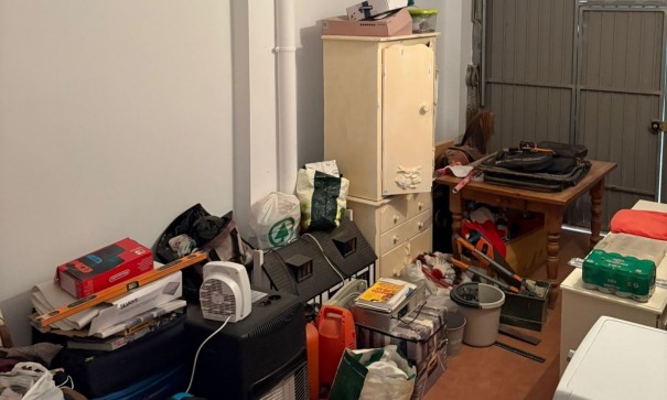 Resale - Stadthaus -
Pinoso