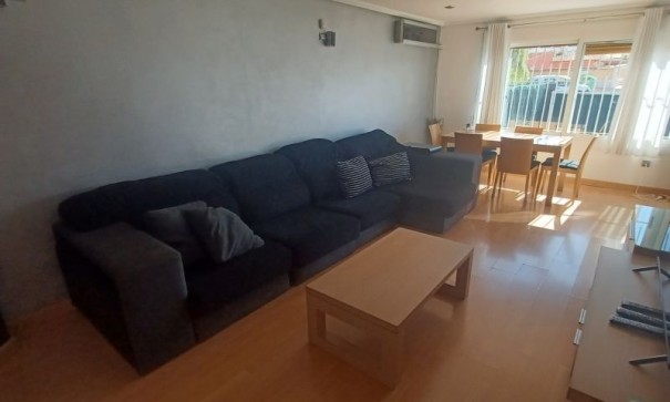 Sprzedaż - Willa wolnostojąca -
Torrevieja