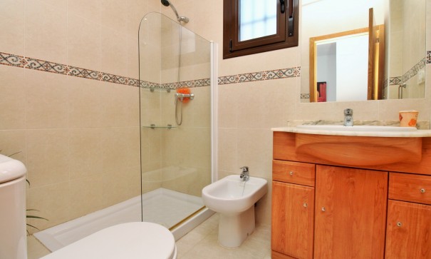 Sale - Detached Villa -
Villamartín - PAU 8