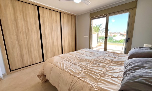 Resale - Wohnung Appartement -
Torre de la Horadada