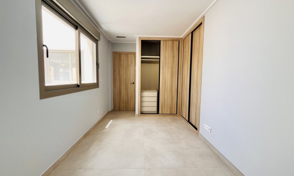 Resale - Wohnung Appartement -
Torre de la Horadada