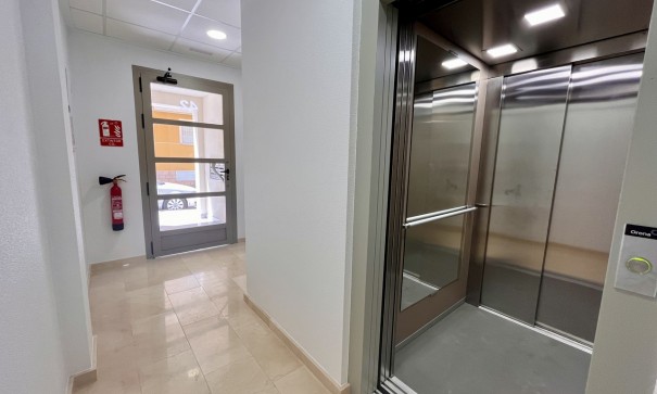 Resale - Wohnung Appartement -
Torre de la Horadada