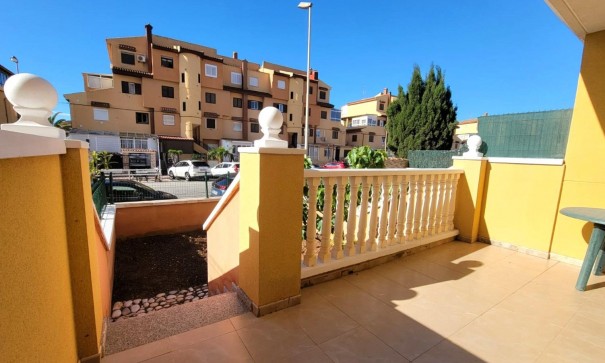 Herverkoop - Apartement Flat -
Torrevieja - Aguas Nuevas